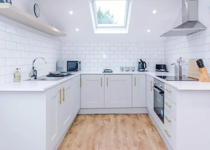 Lincoln House Apartments Buxton By Assured Stays